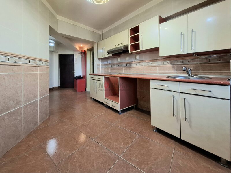 Mosilor, 2 camere, decomandat, panoramic, metrou, 0% comision